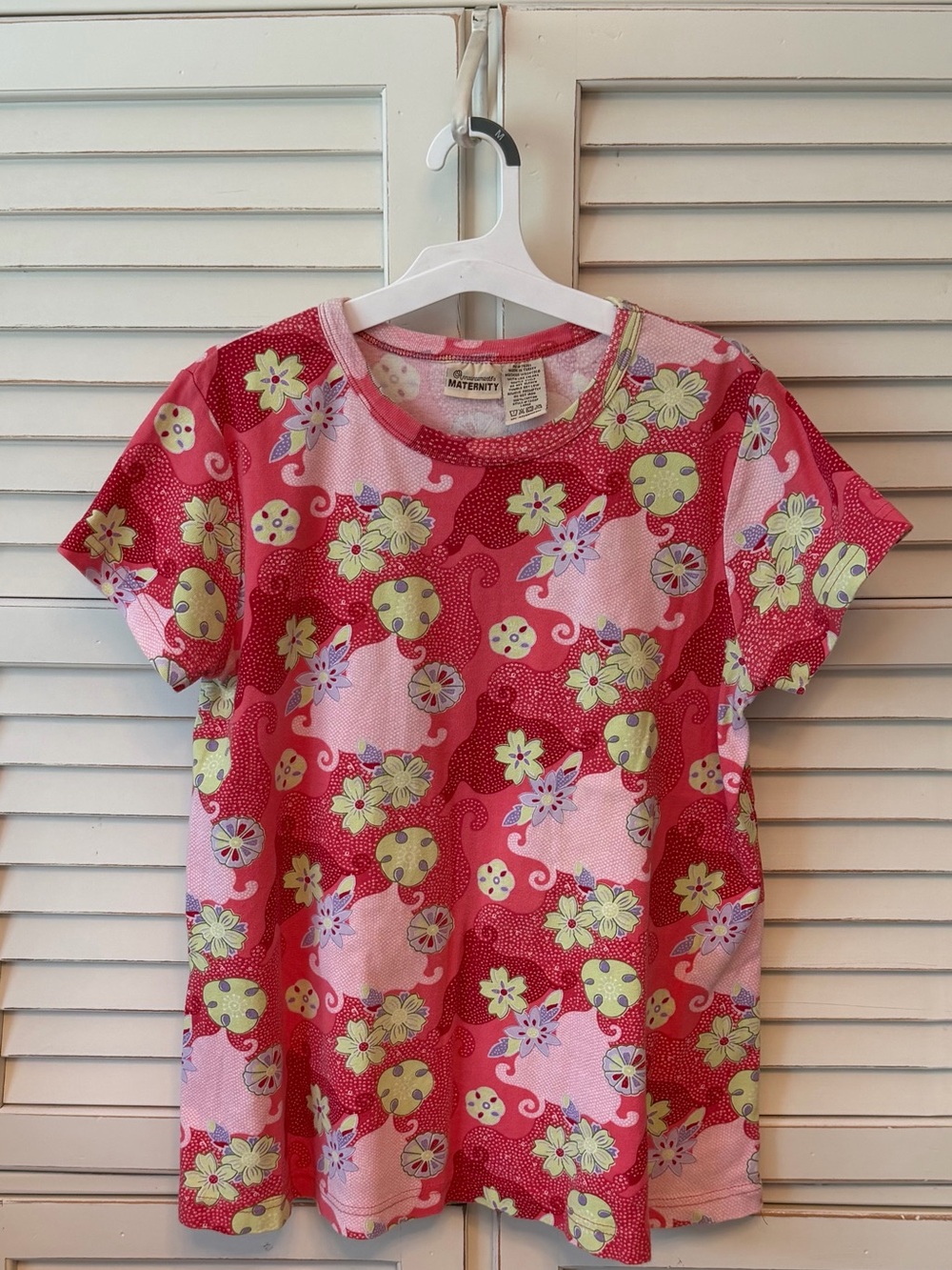 Vintage Announcements Maternity Pink & Red Floral Short Sleeve Tee Medium Large